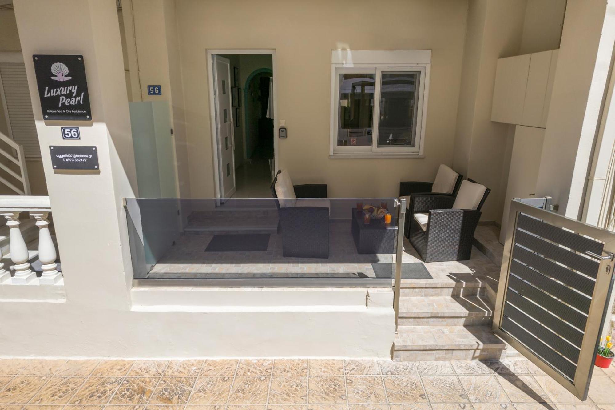 Luxury Pearl, Steps To The Beach Chania  Exterior photo