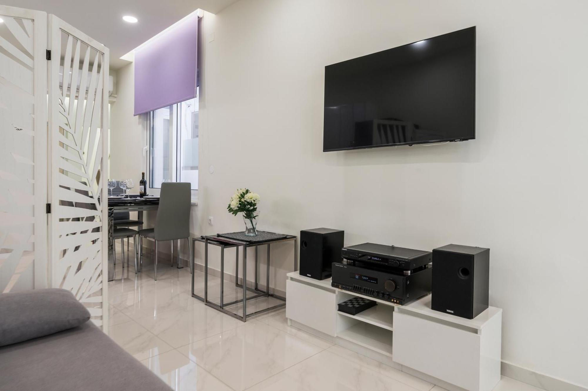 Luxury Pearl, Steps To The Beach Chania  Exterior photo
